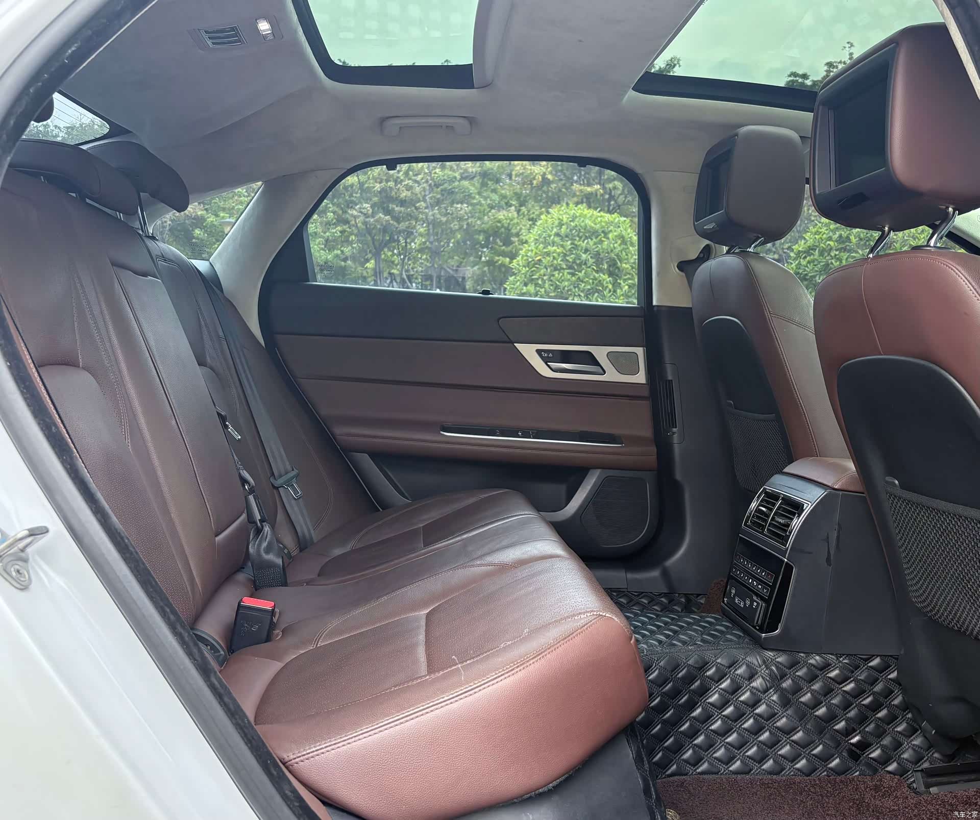 Land Rover XFL, 2016 18