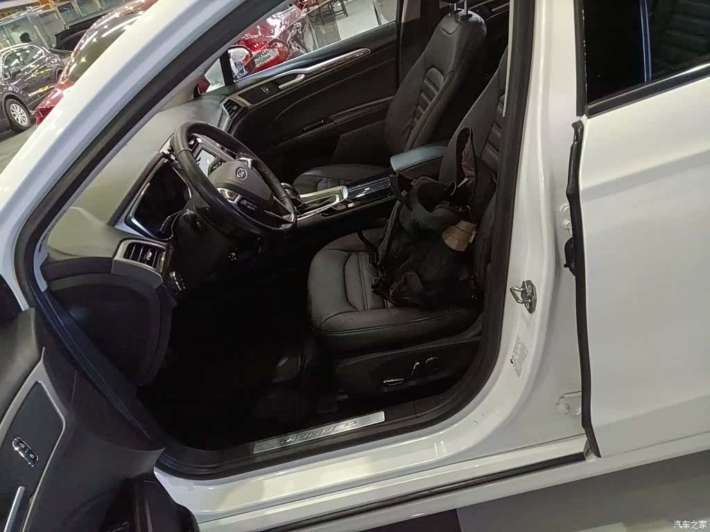 Ford Mondeo, 2016 15