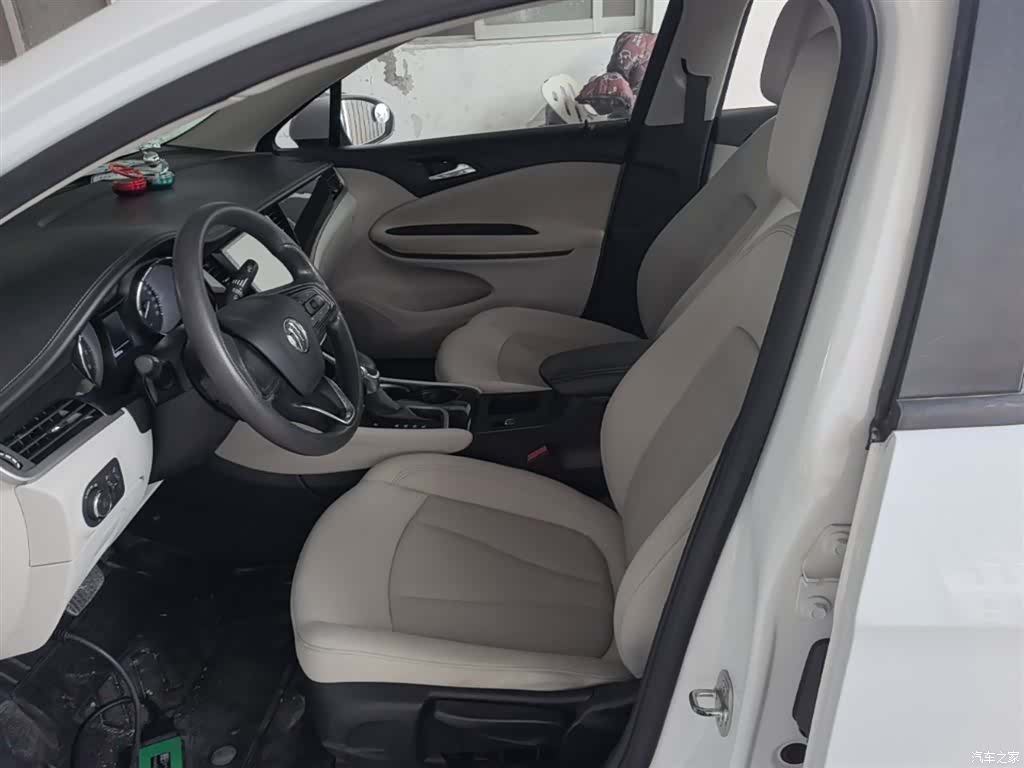 Buick Verano, 2020 15