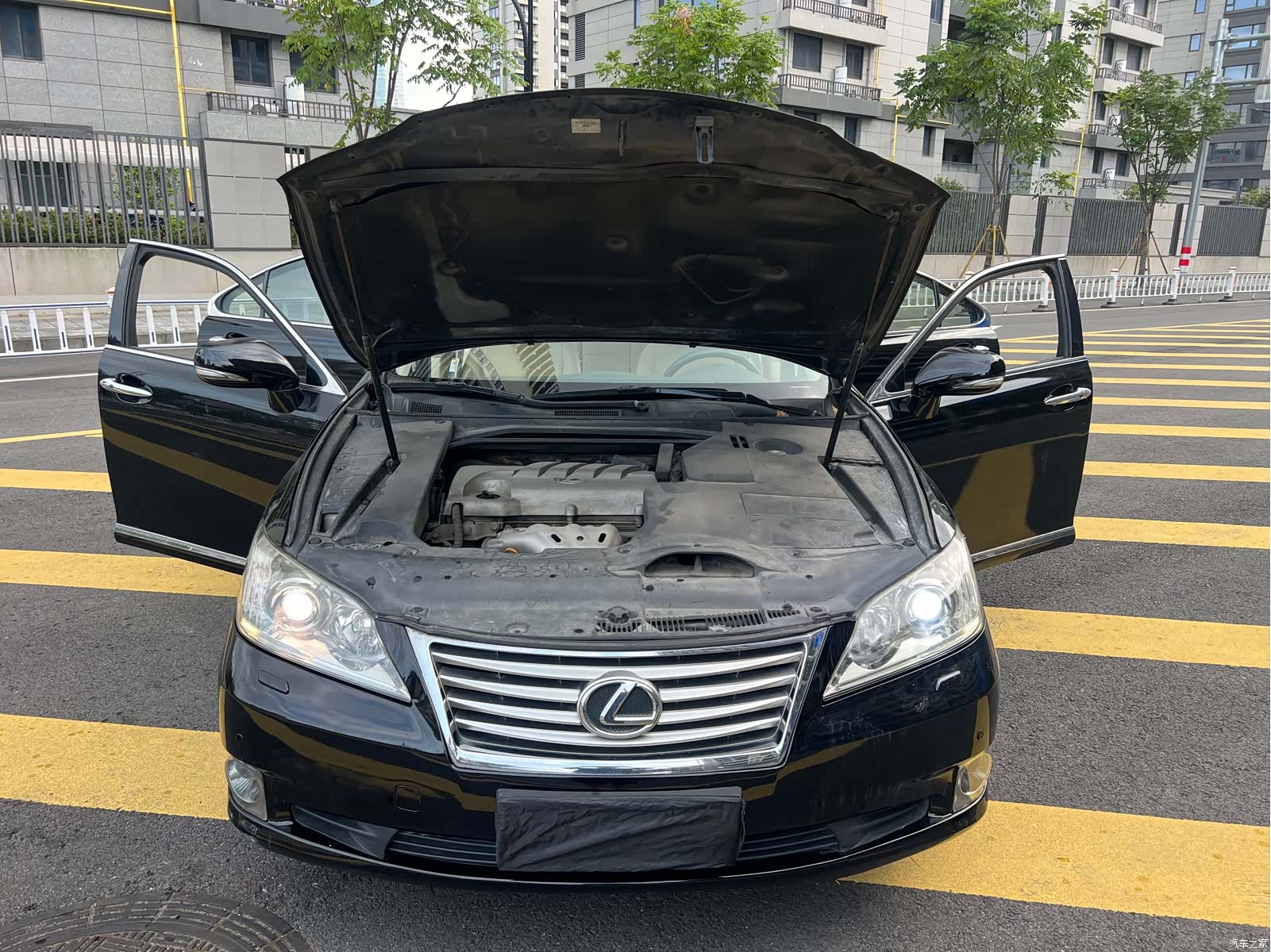 Lexus ES, 2009 9