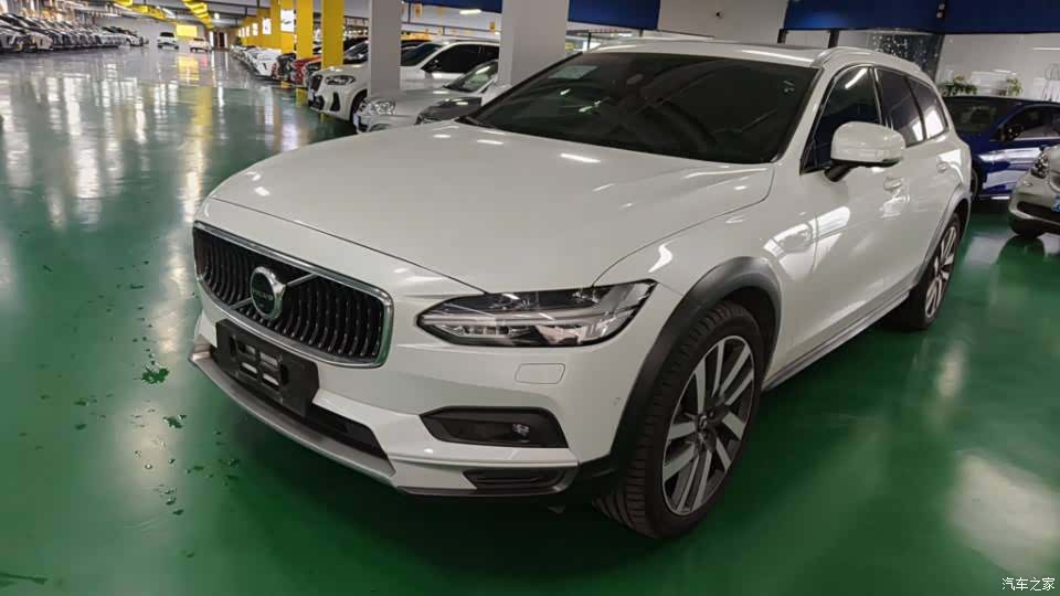 Volvo V90