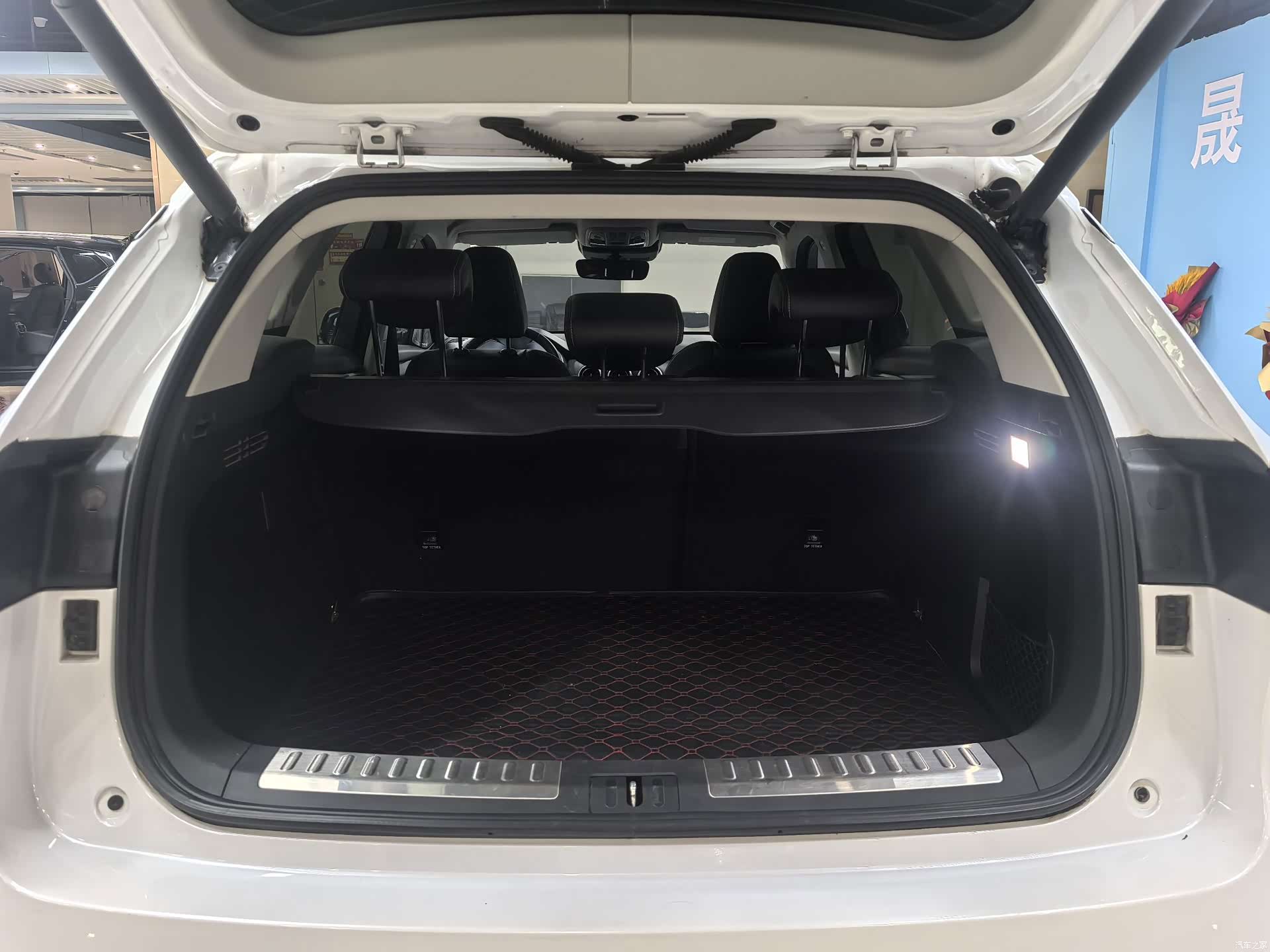 WEY VV6, 2018 14