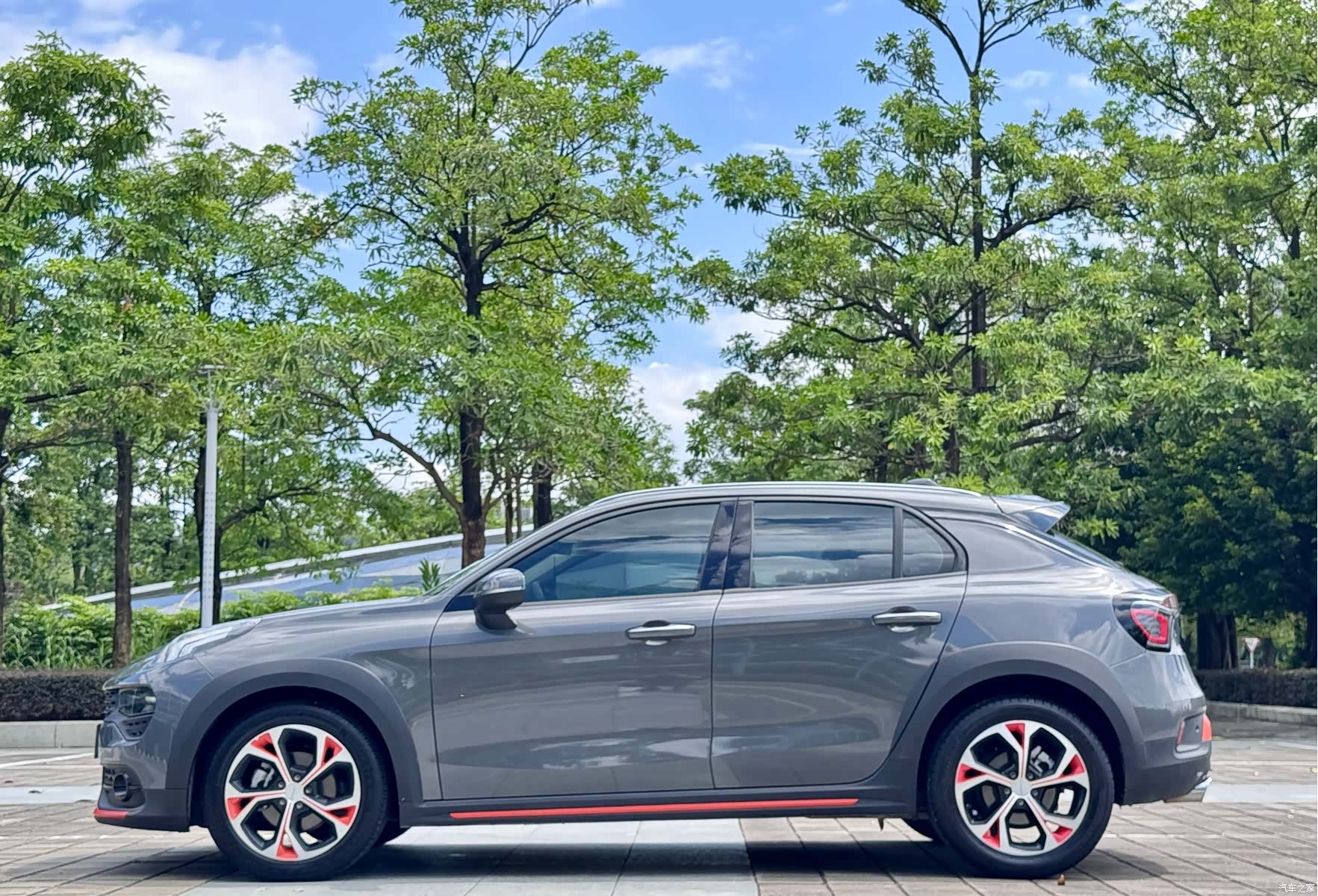 Lynk & Co 01, 2018 23