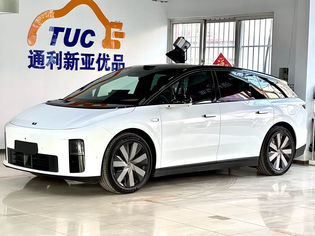 Li Auto i6