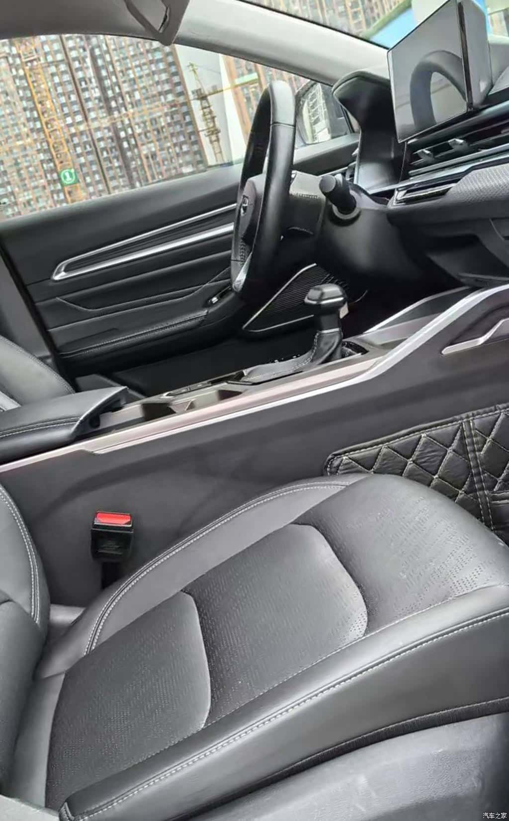 Geely Emgrand, 2022 8