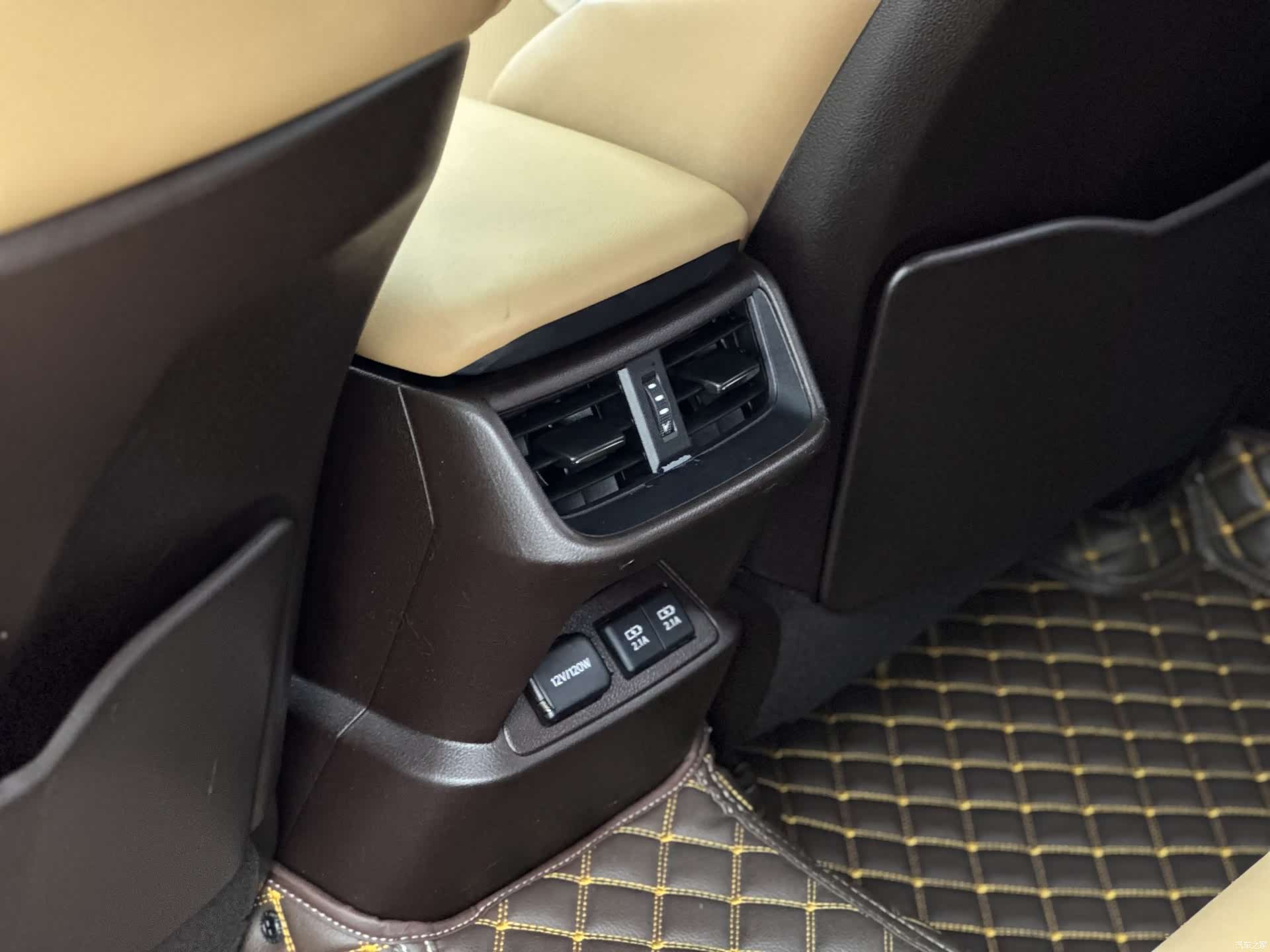 Lexus ES, 2020 12
