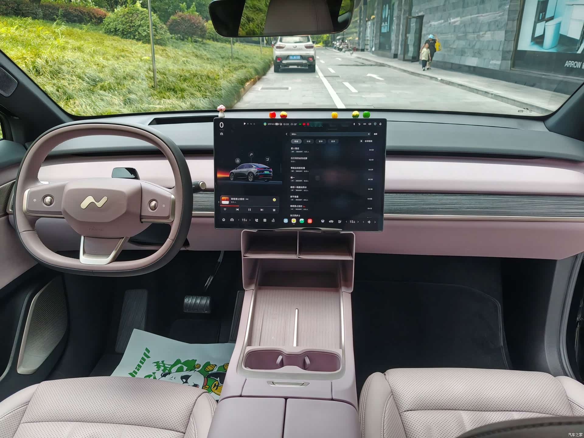 NIO L60, 2025 18