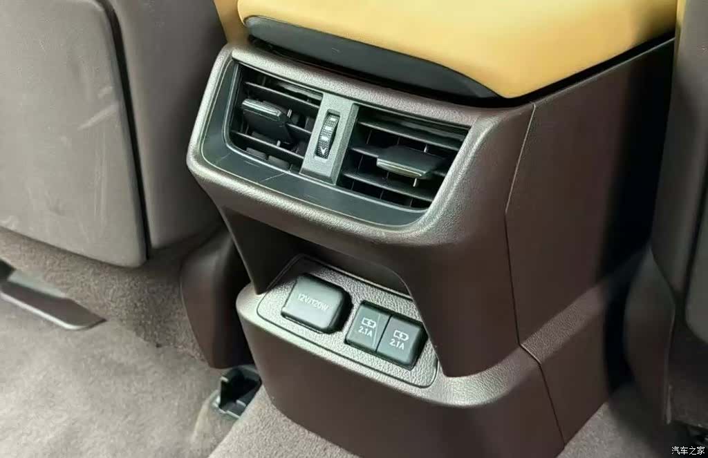 Lexus ES, 2021 16