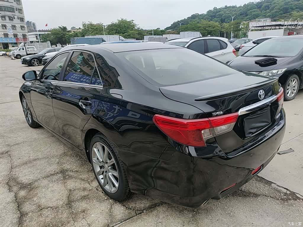 Toyota 2.5V, 2017 все фото