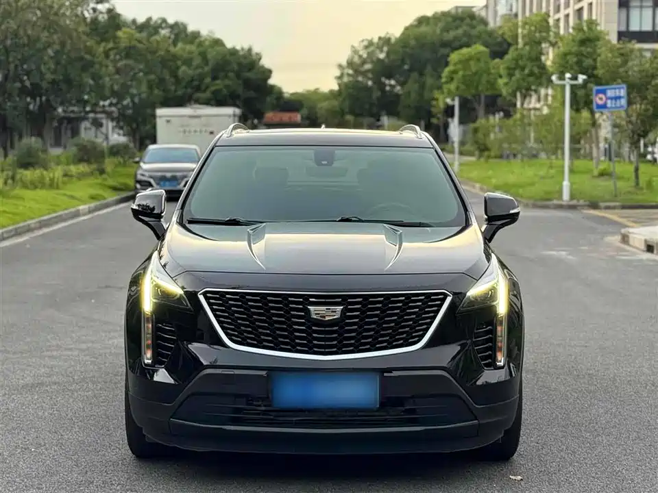 Cadillac XT4