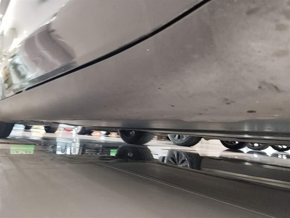 Tesla Model Y Tesla Model Y