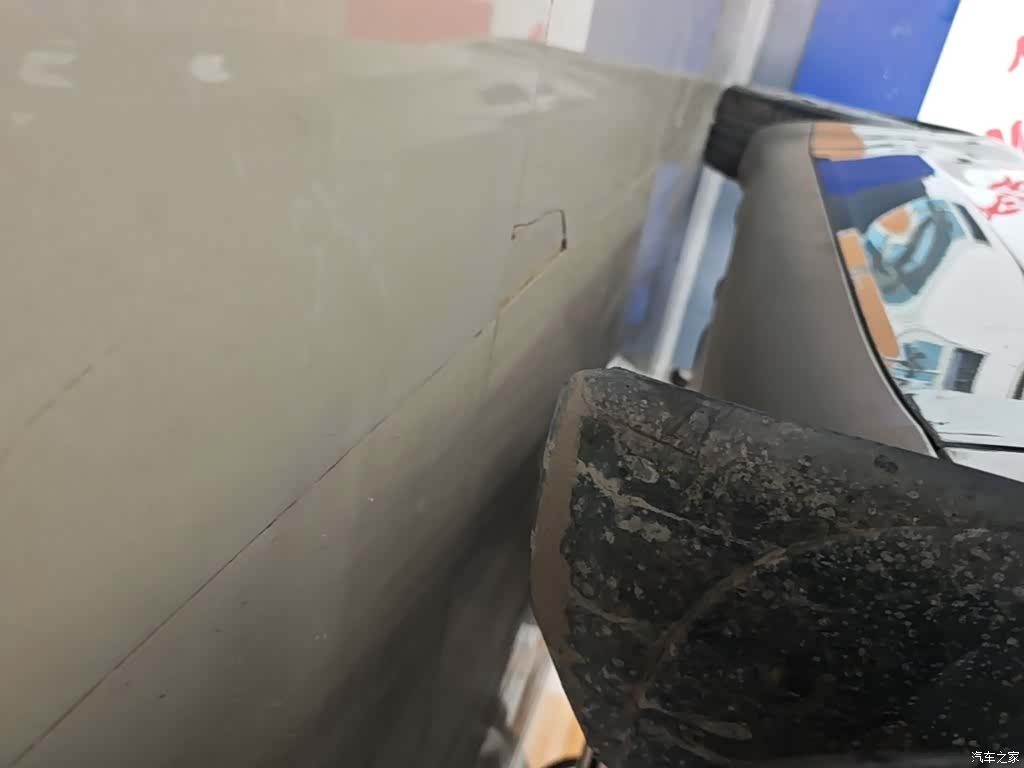 Tesla Model Y, 2023 21