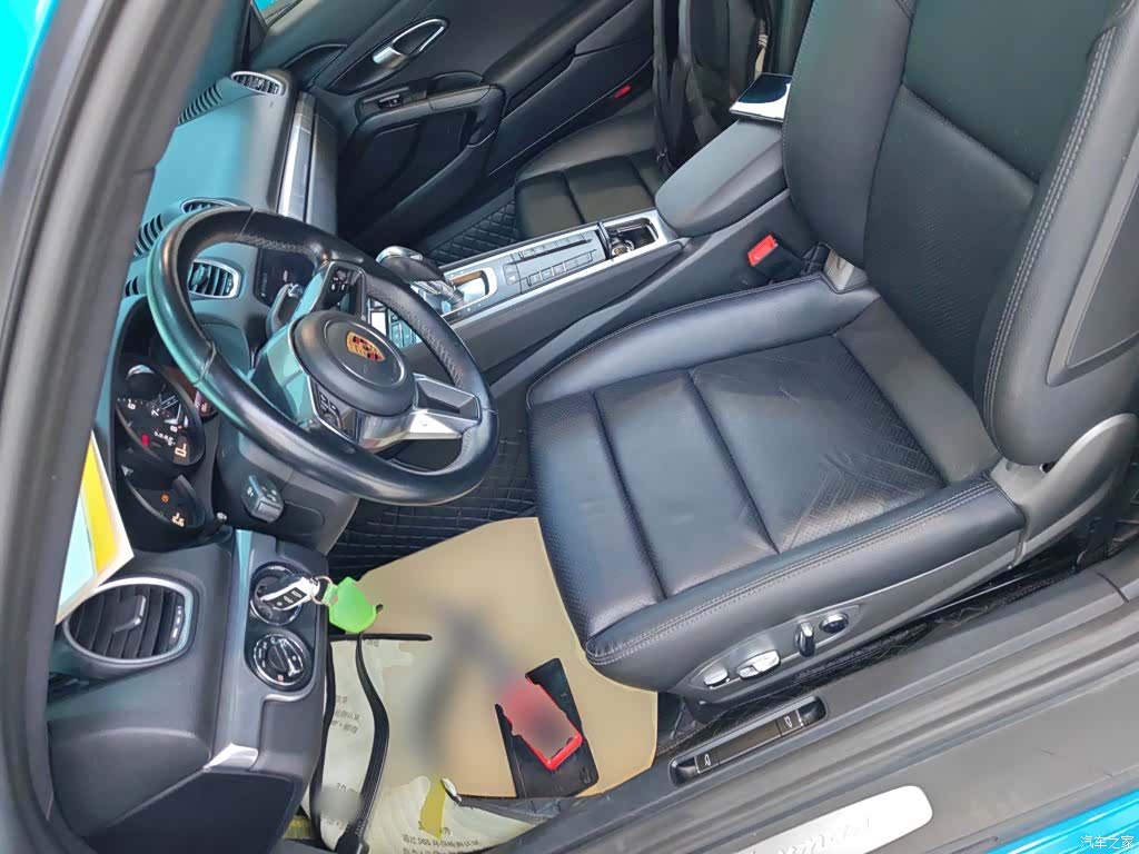 Porsche Cayman, 2018 11