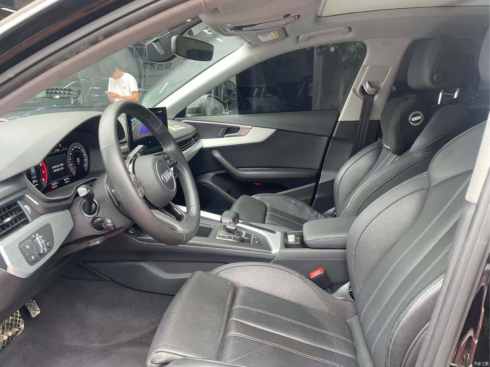 Audi A4L, 2021 все фото