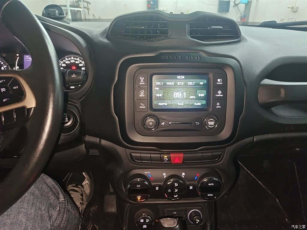 Jeep Renegade, 2017 6