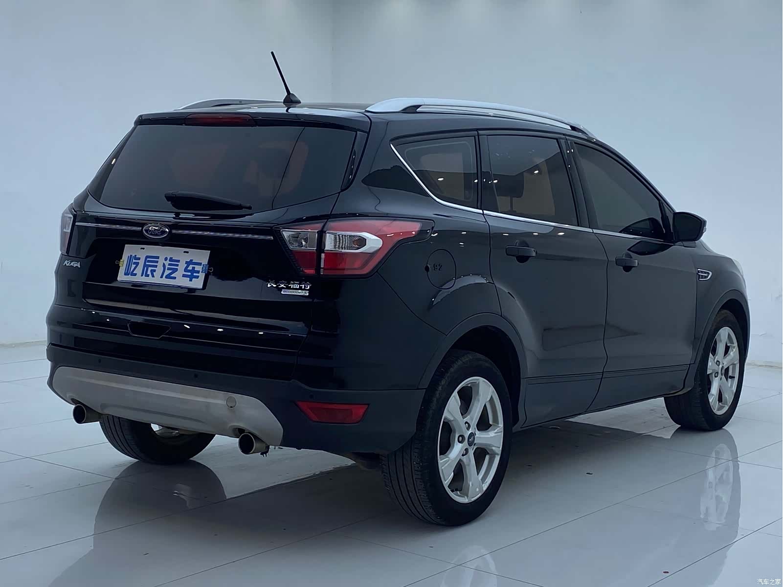 Ford Kuga, 2018 11