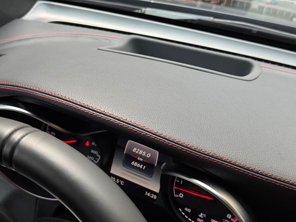 Mercedes-Benz GLC AMG