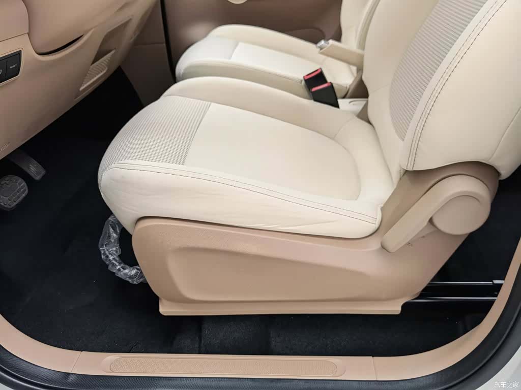Wuling MINIEV, 2025 20