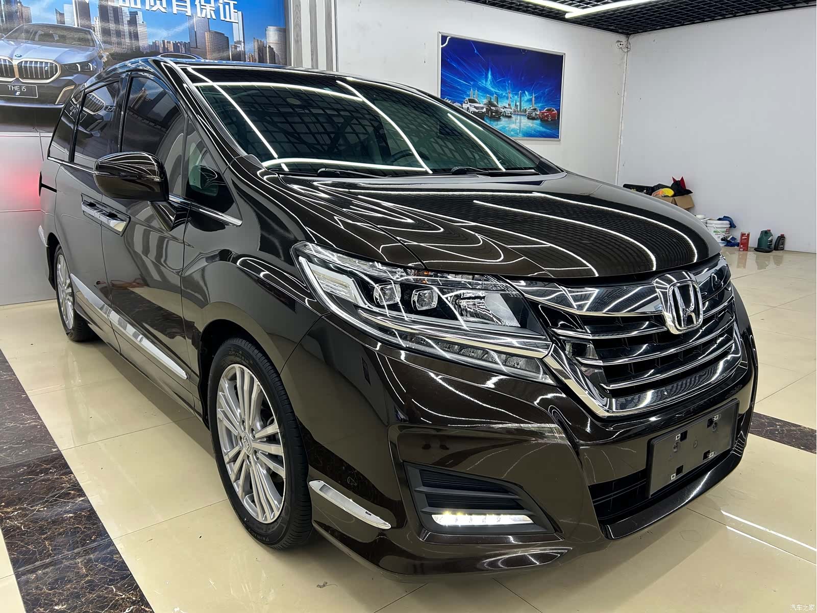 Honda Elysion, 2017 3