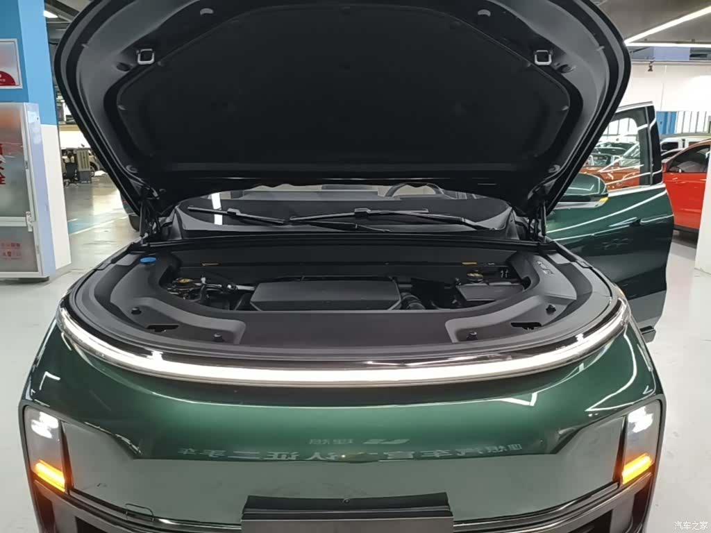 Li Auto L8, 2025 20