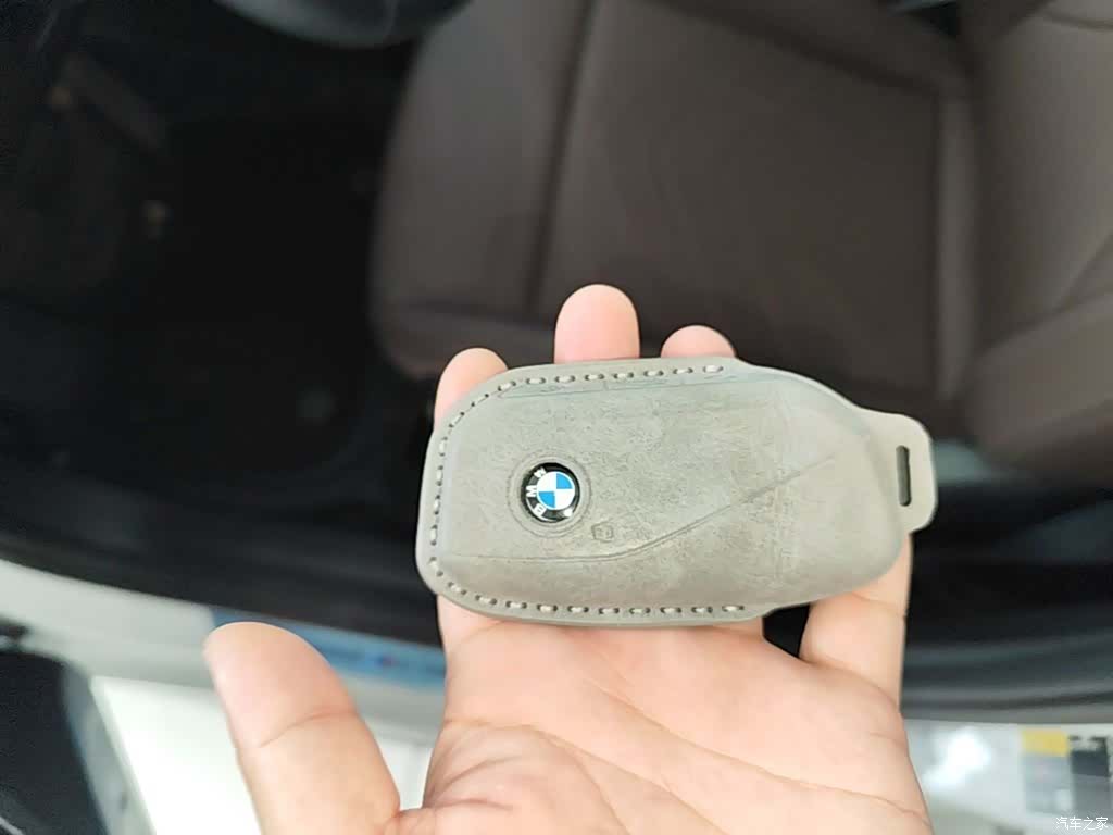 BMW iX1, 2025 9