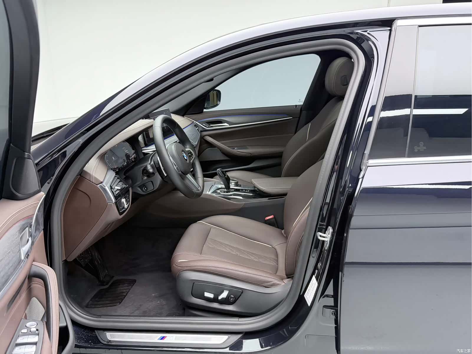 BMW 5 Series, 2021 8