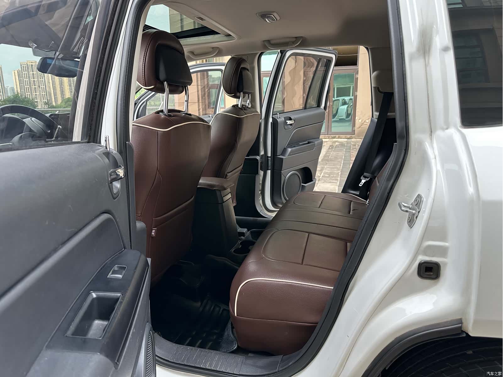 Jeep Compass, 2015 10
