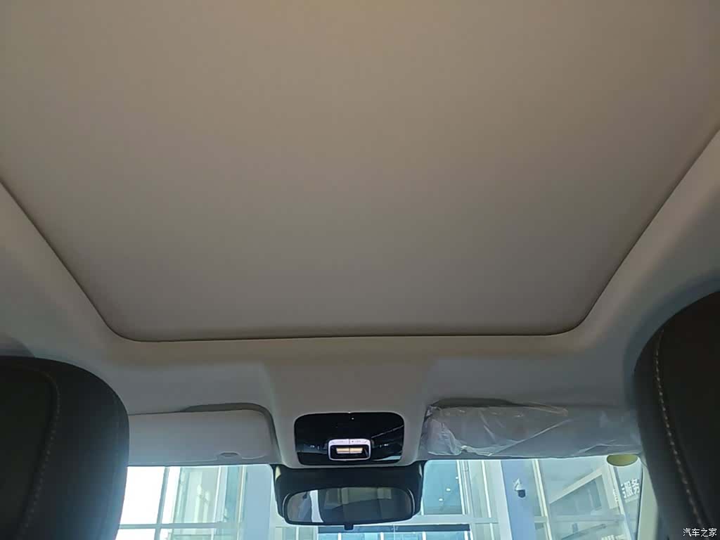 Chery Tiggo 7, 2026 18