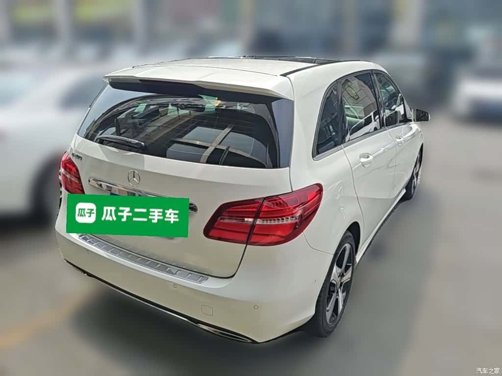 Mercedes-Benz B-Class, 2018 12