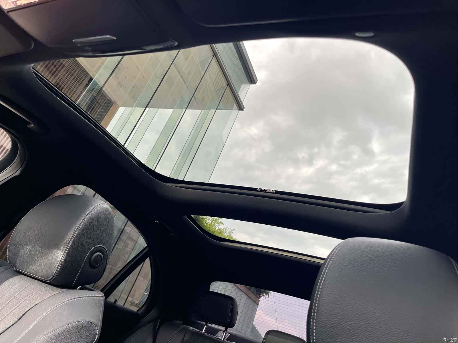 Mercedes-Benz E-Class, 2021 15