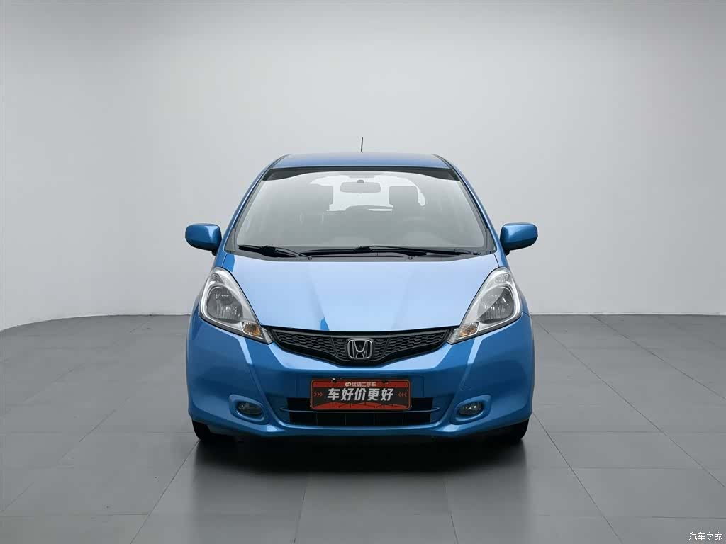 Honda Fit, 2013 3