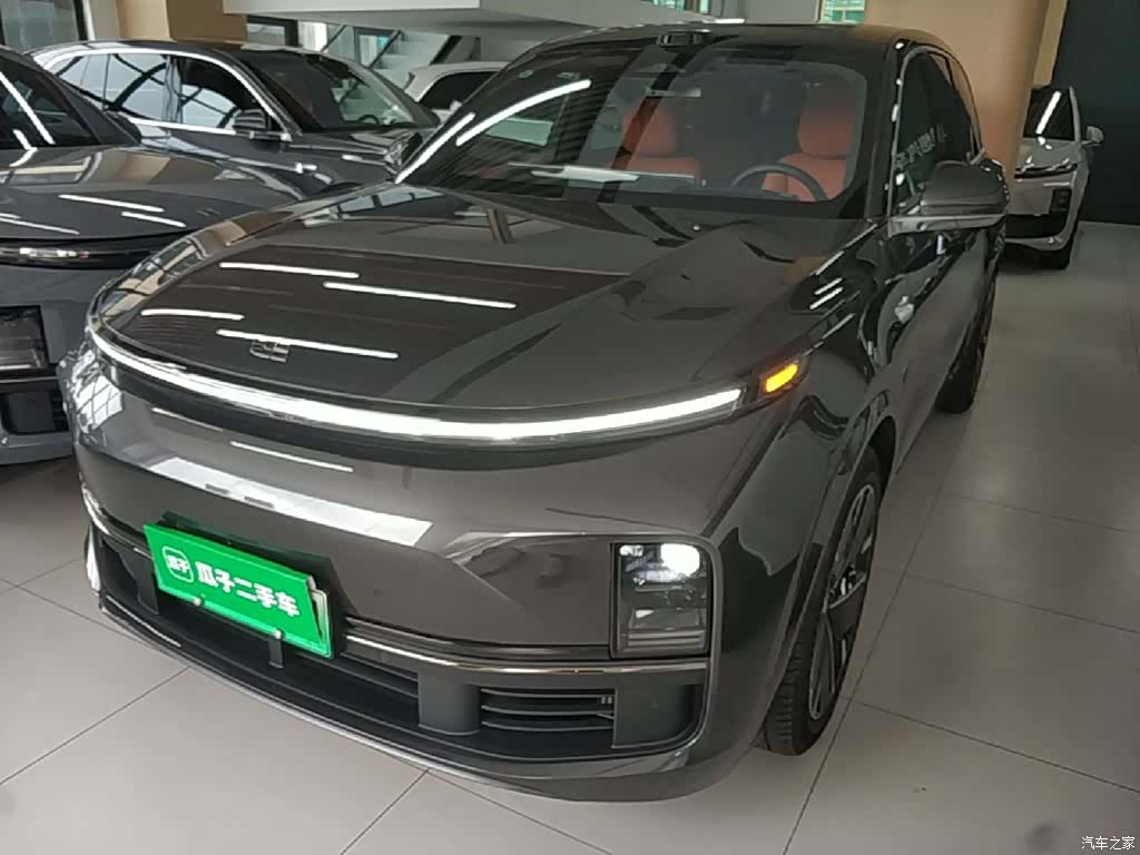 Li Auto L8, 2025 2