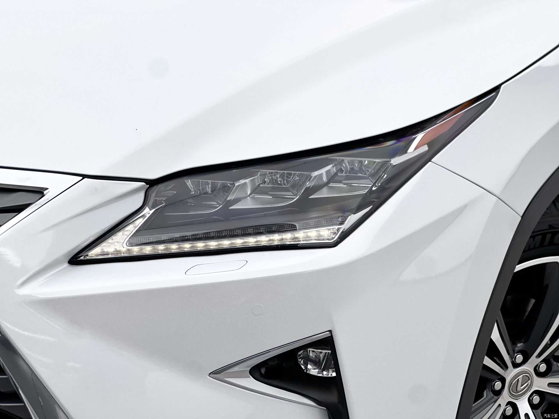 Lexus RX, 2016 17