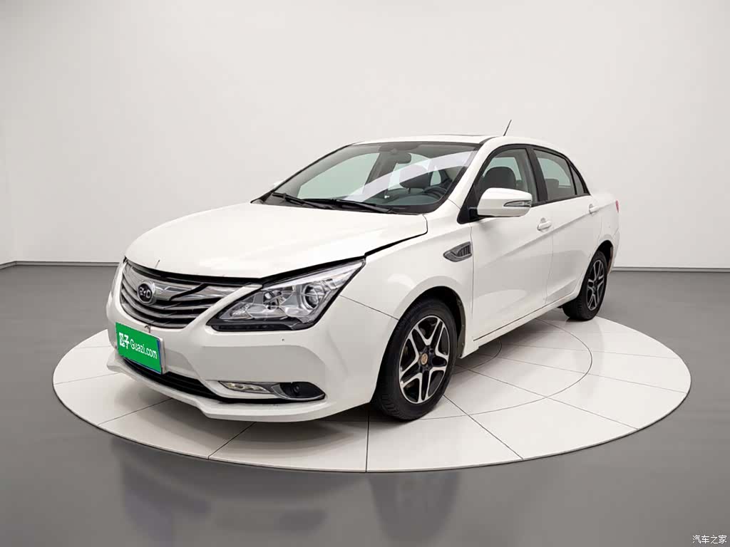 BYD G5, 2015 1