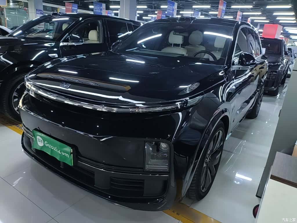 Li Auto L8, 2025 2