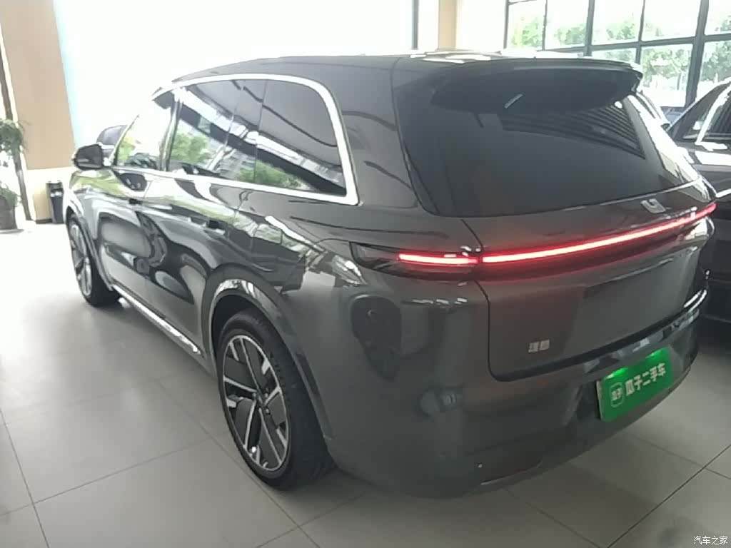 Li Auto L8, 2025 все фото
