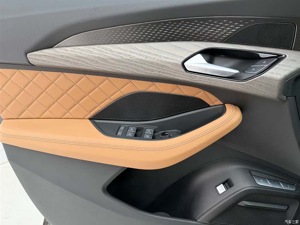Audi Q6, 2023 21