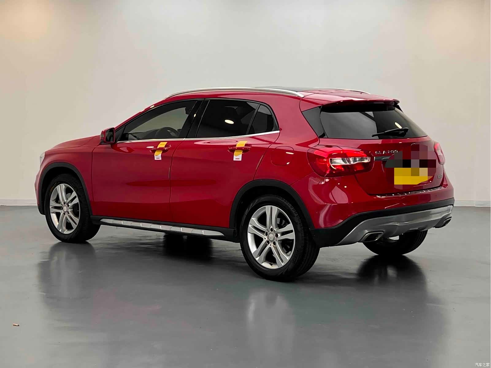 Mercedes-Benz GLA, 2016 все фото