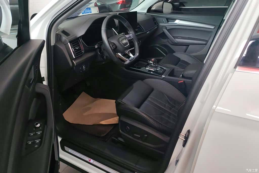 Audi Q5L, 2022 9