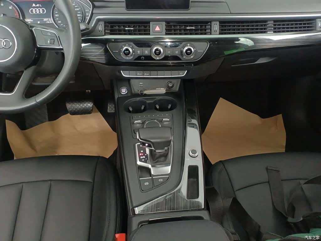 Audi A4L, 2019 10