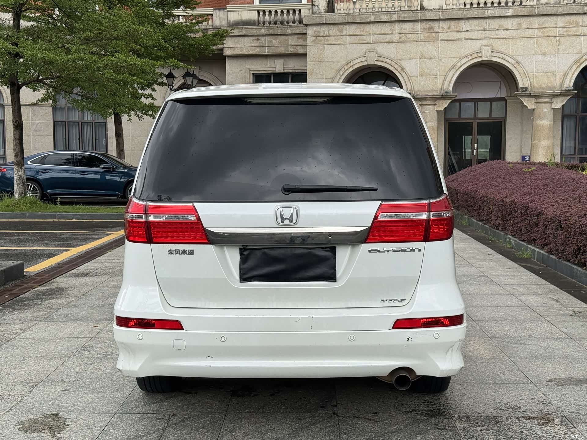 Honda Elysion, 2016 6
