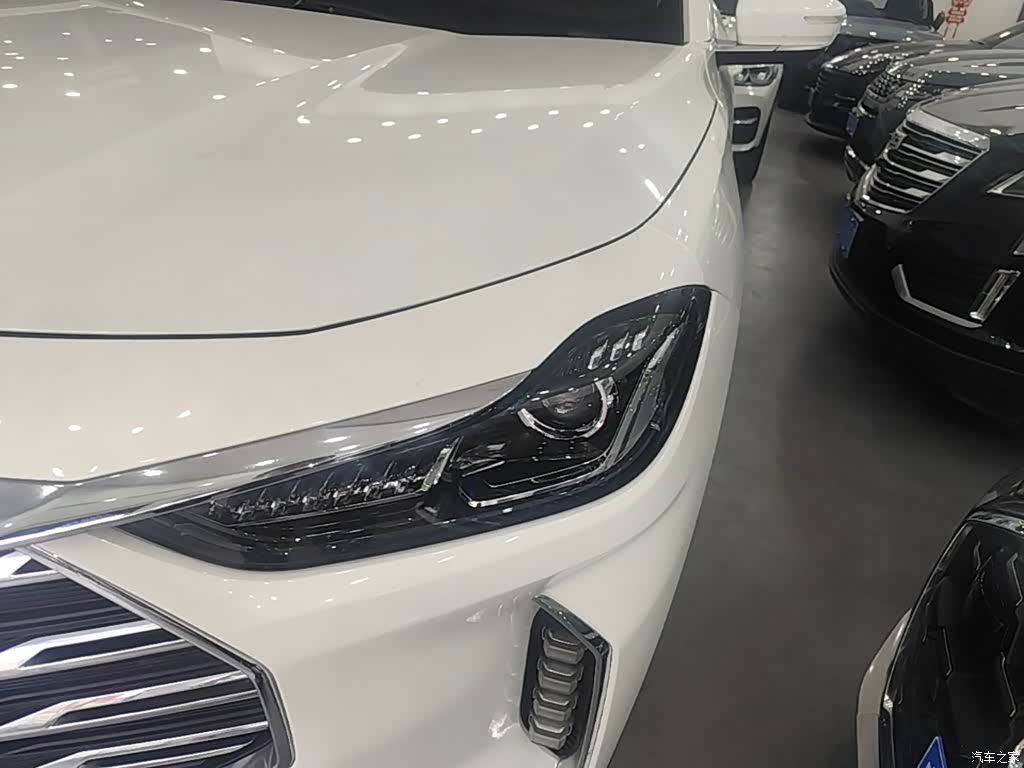 Jetour X70, 2021 24