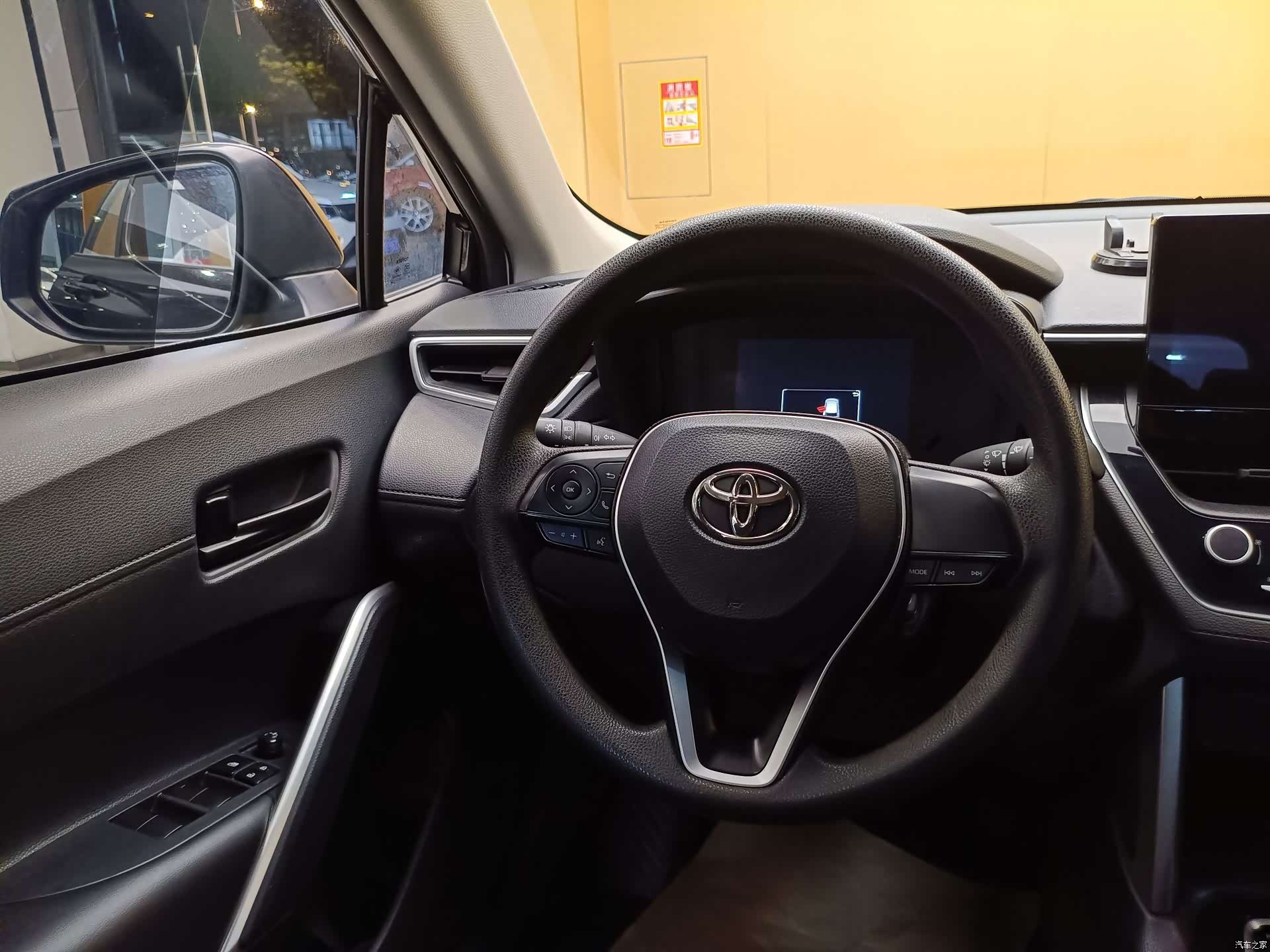 Toyota Frontlander, 2024 14