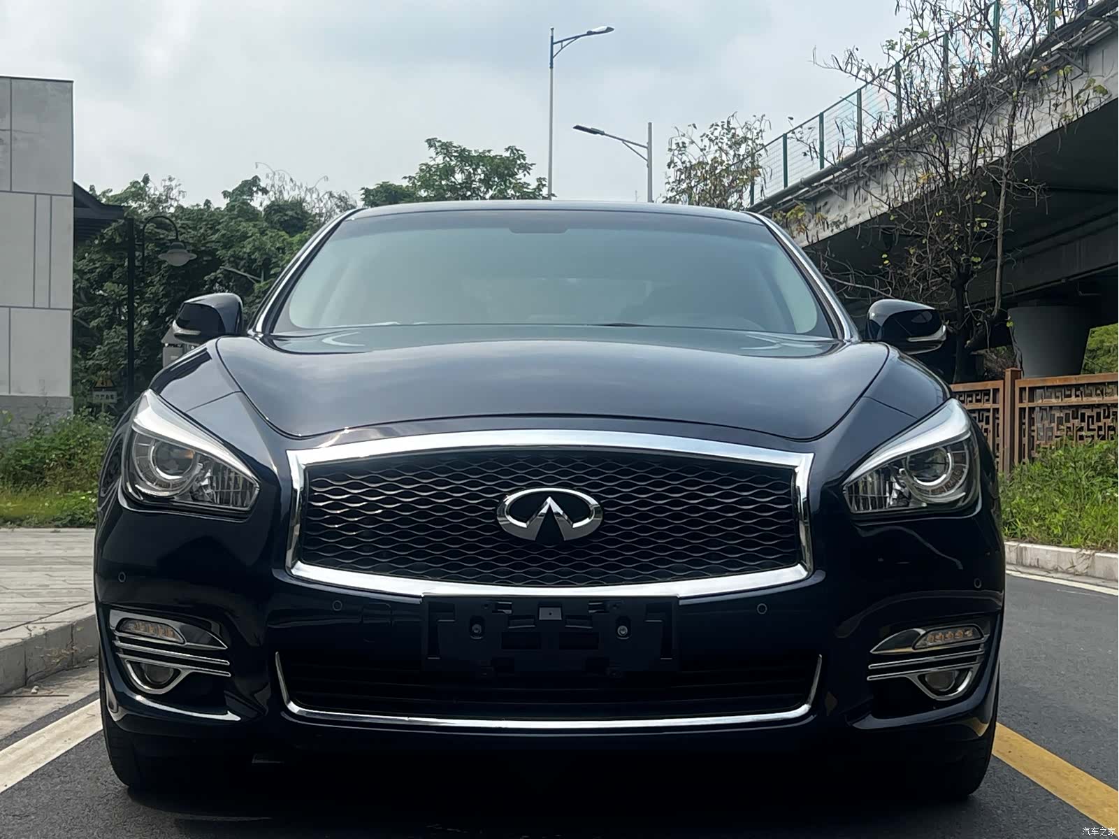 Infiniti Q70, 2016 6