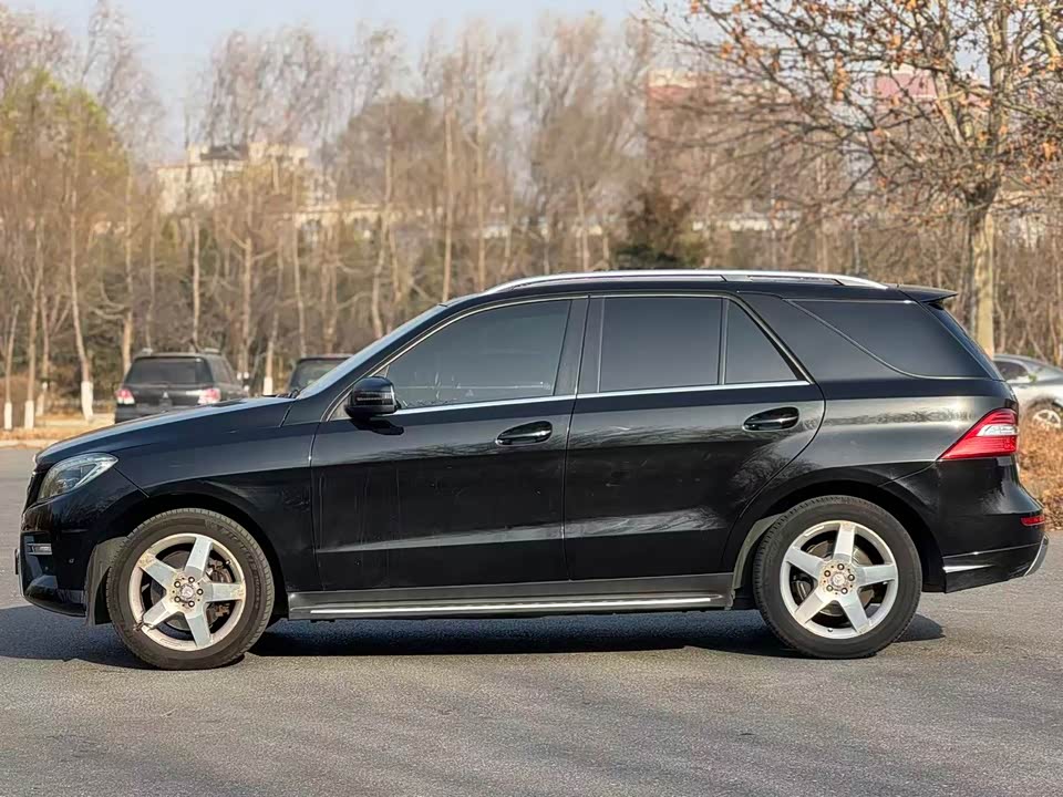 Mercedes-Benz M class