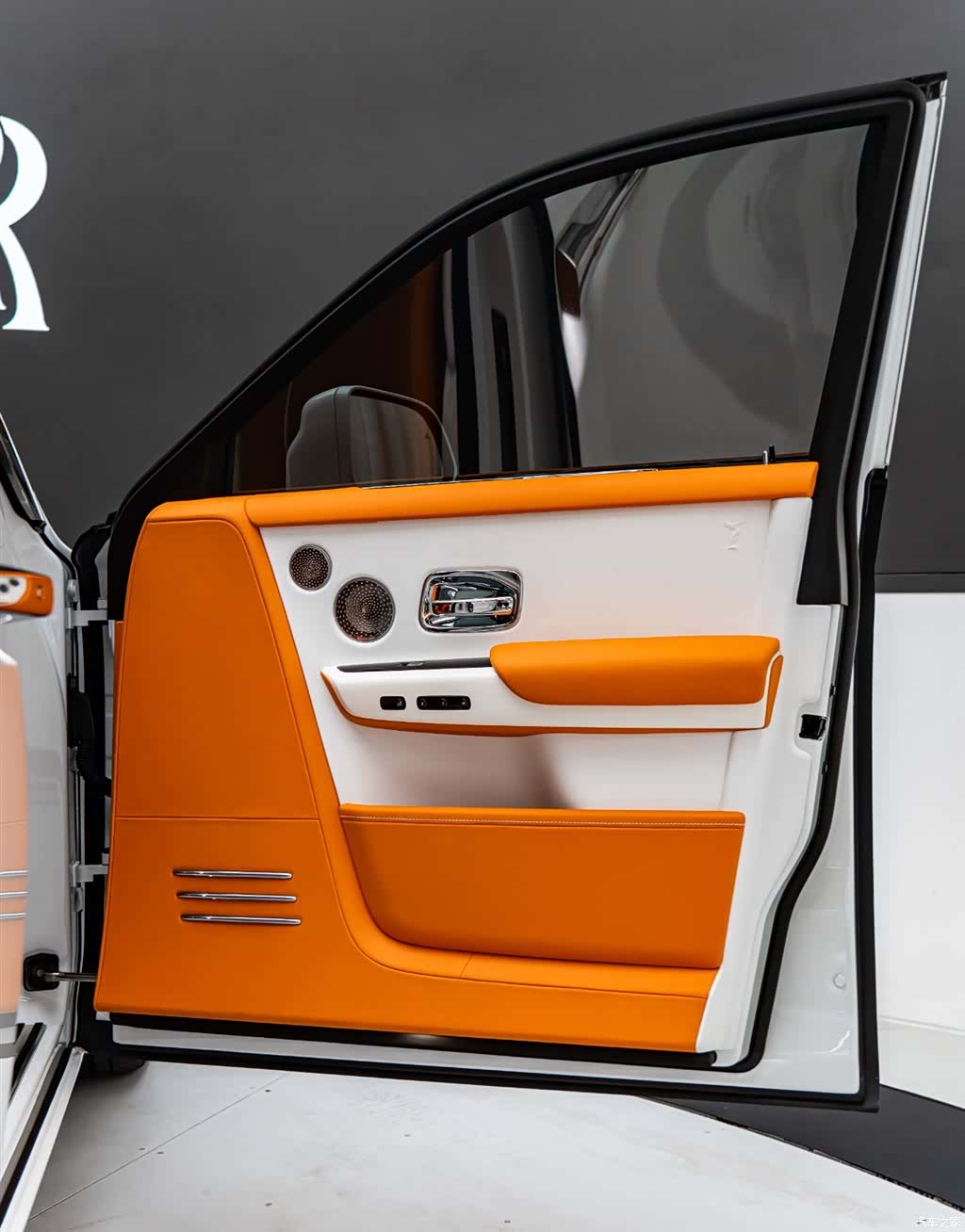 Rolls-Royce Phantom, 2019 19