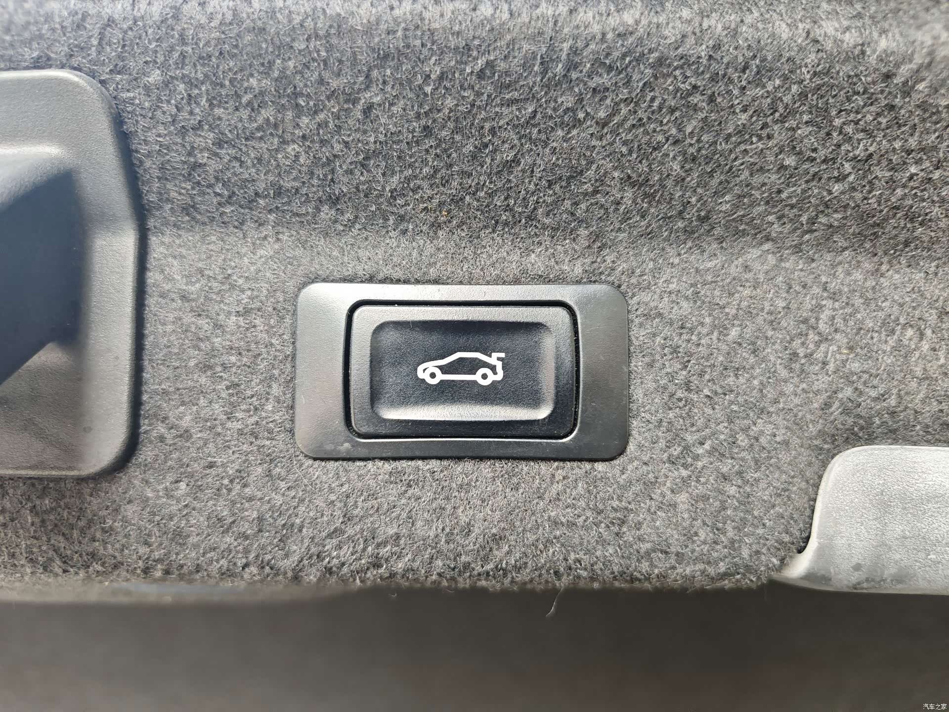 Audi A6L, 2021 21