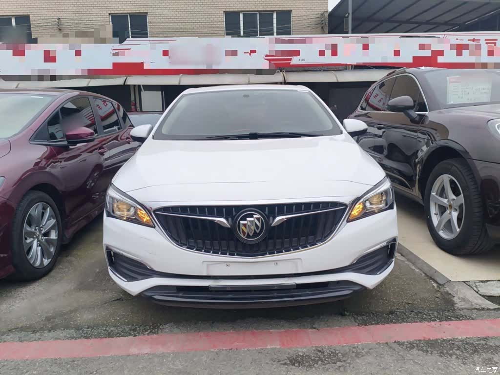Buick Verano, 2018 3