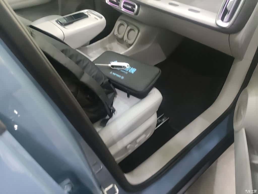 Leapmotor B10, 2025 25