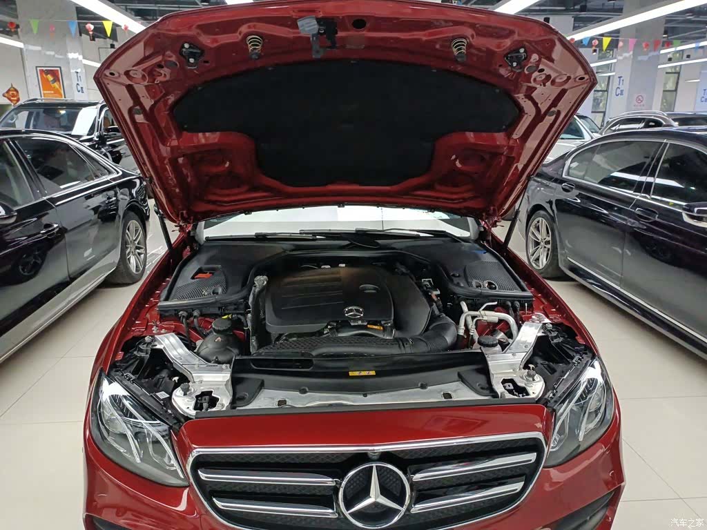 Mercedes-Benz E-Class, 2019 16